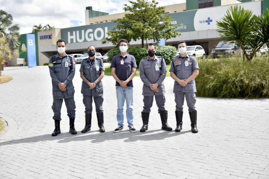 bombeiros-civis-reforcam-equipe-de-brigadistas-no-hugol